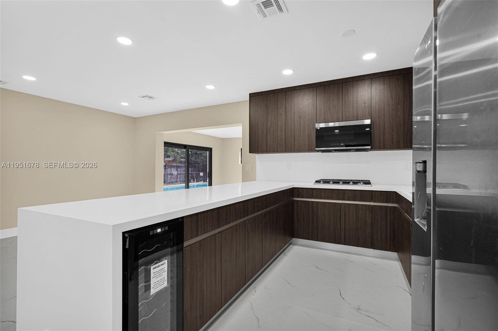 PALMLAND ESTATES 1ST ADDN - Residential