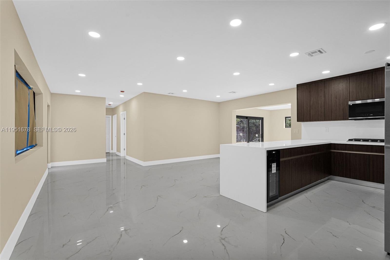 PALMLAND ESTATES 1ST ADDN - Residential