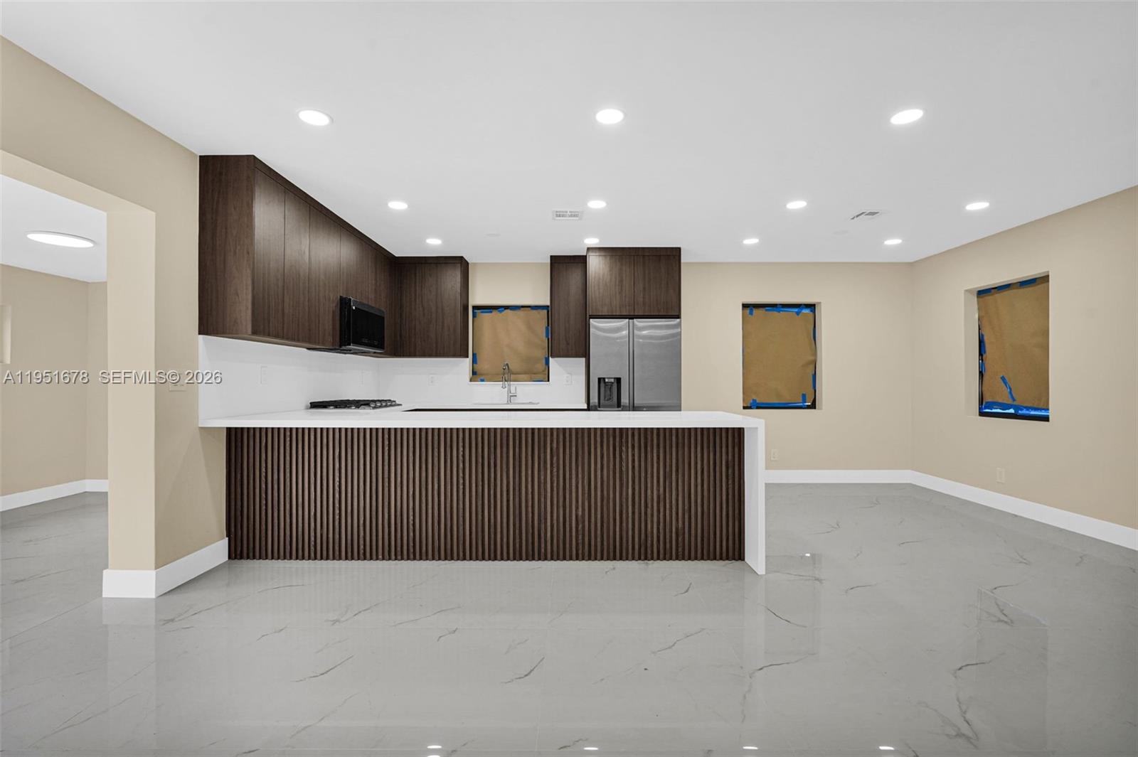 PALMLAND ESTATES 1ST ADDN - Residential