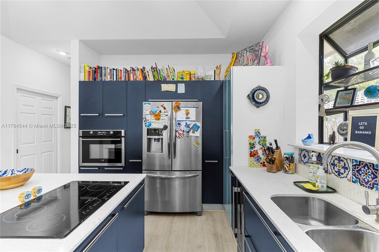JACARANDA LAKES ENCLAVE - Residential