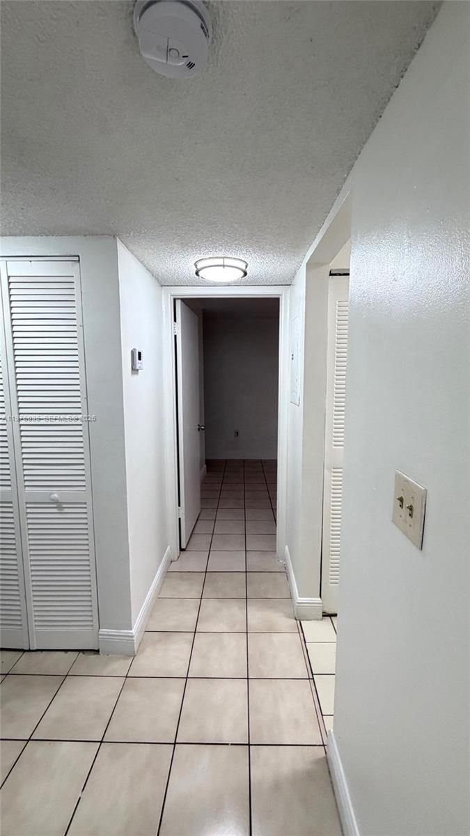 LAKE FOREST PARK CONDO VI - Residential