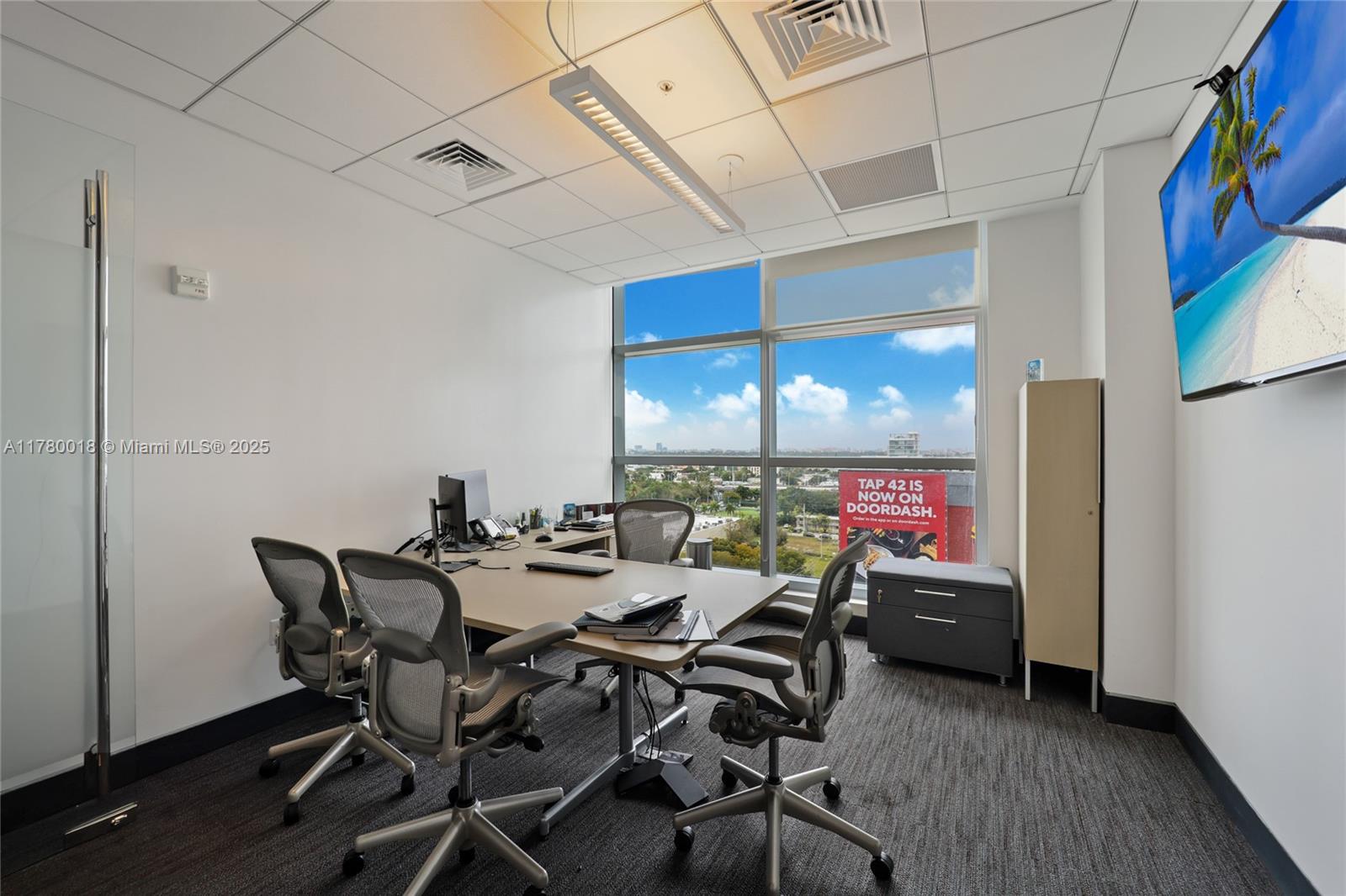 175 SW 7th St 1108