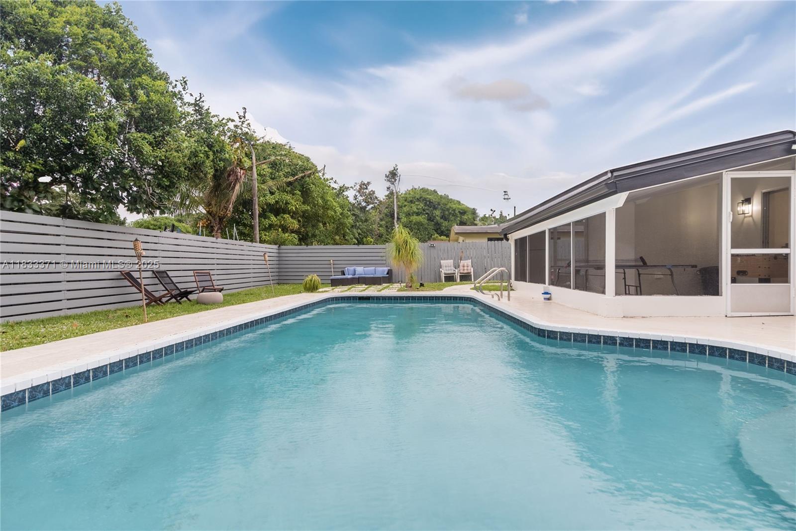 MIRAMAR SEC 8 - Residential