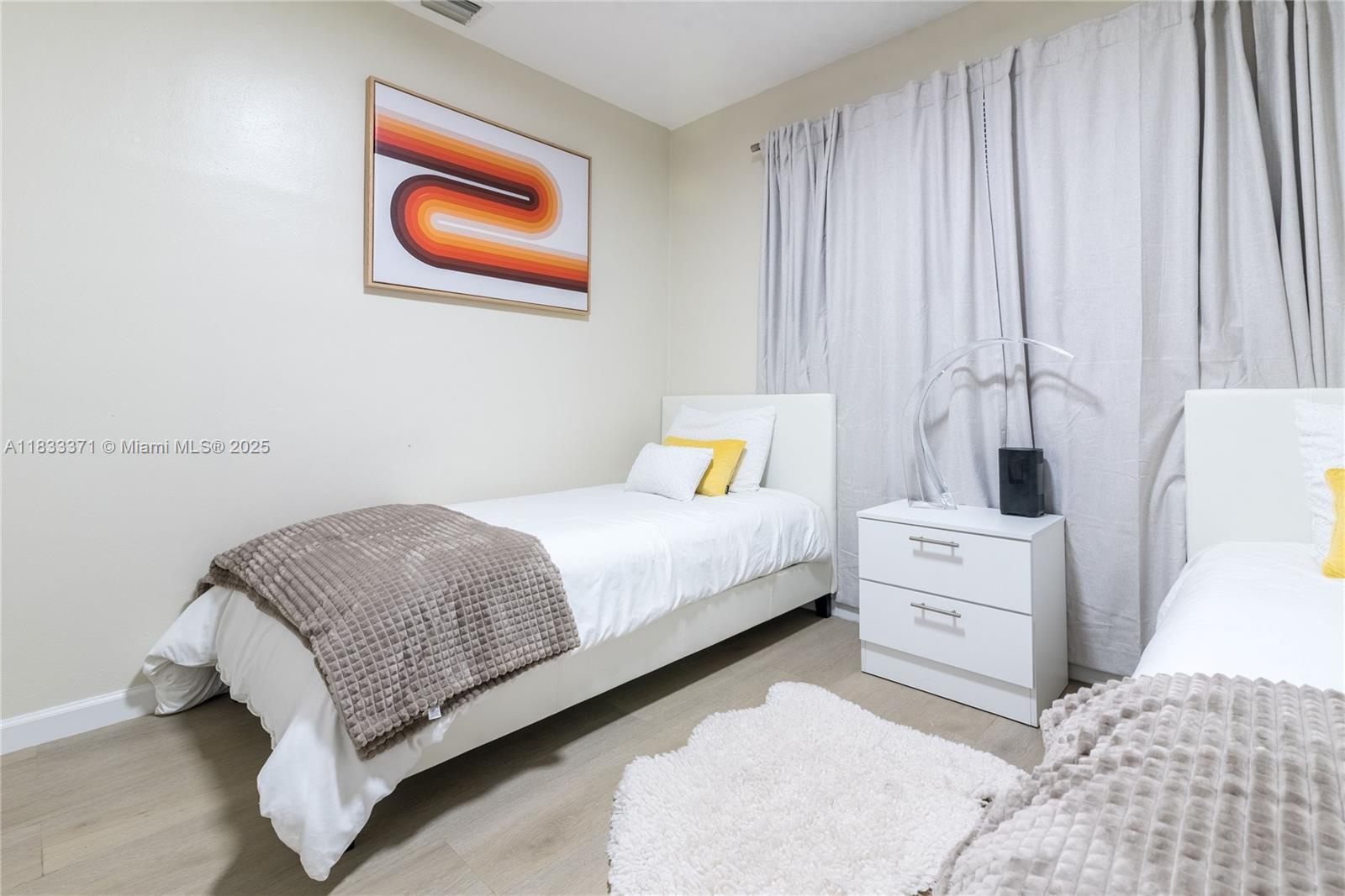 MIRAMAR SEC 8 - Residential