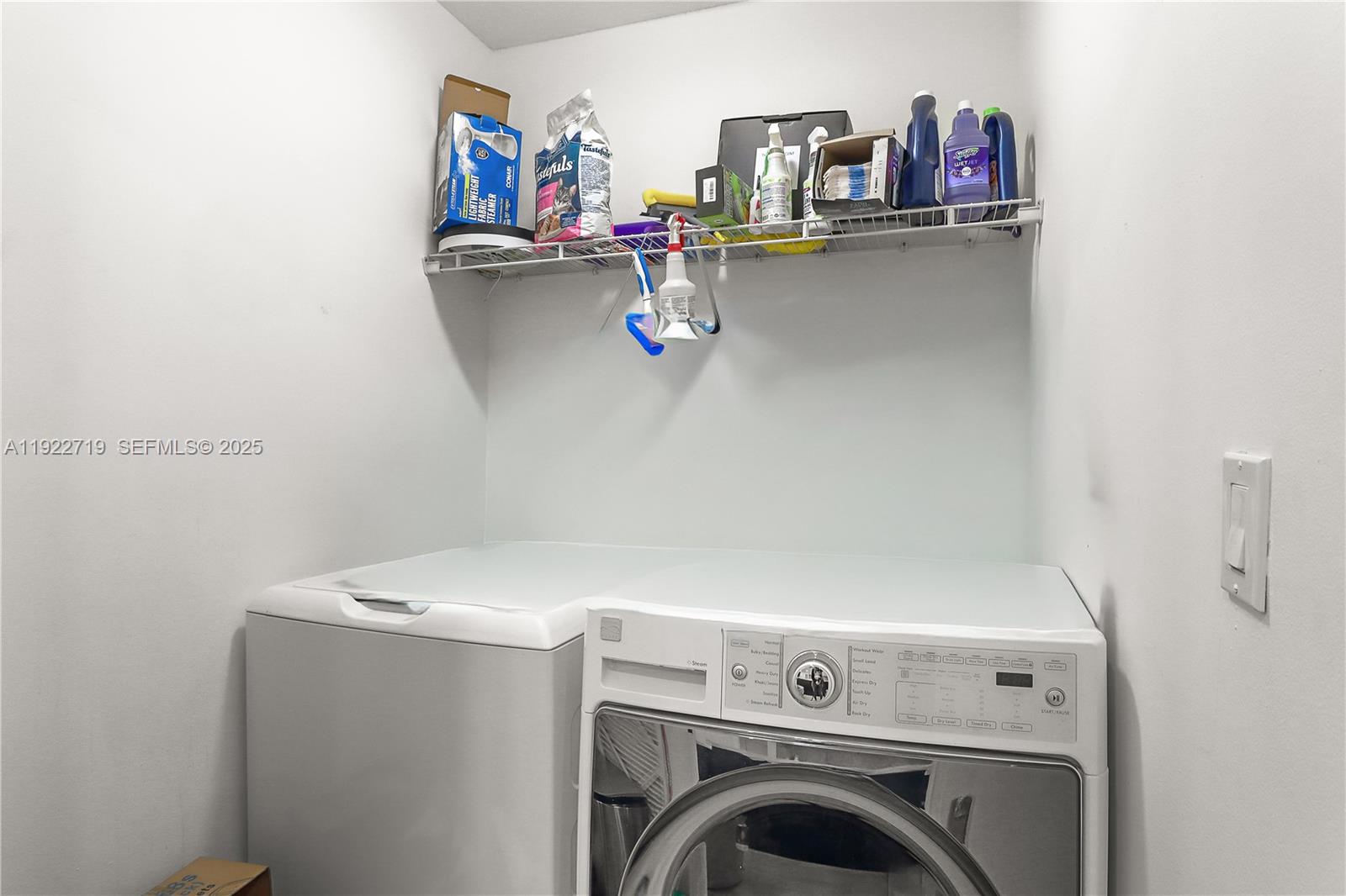 CRYSTAL HEIGHTS - Residential