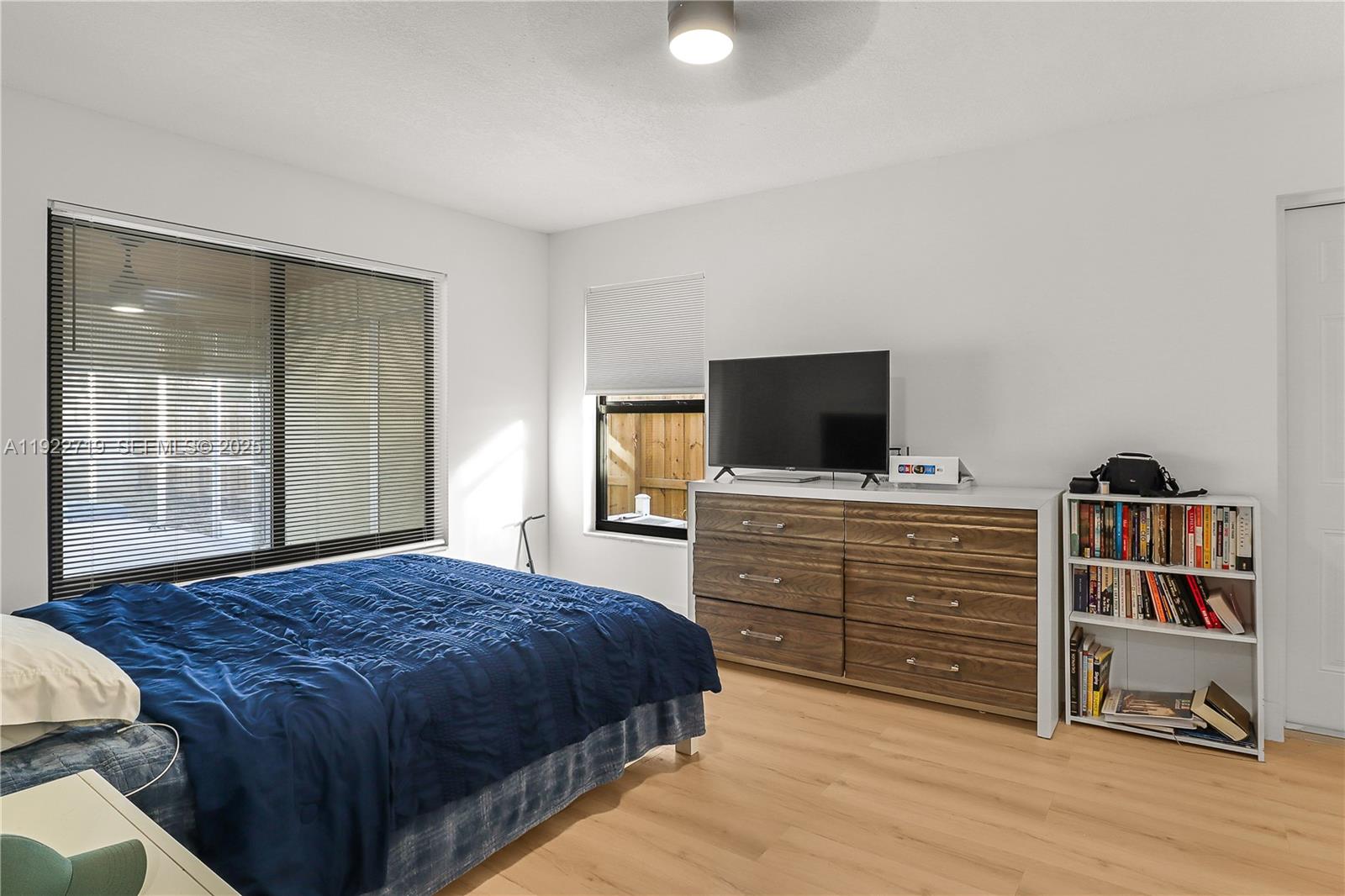 CRYSTAL HEIGHTS - Residential