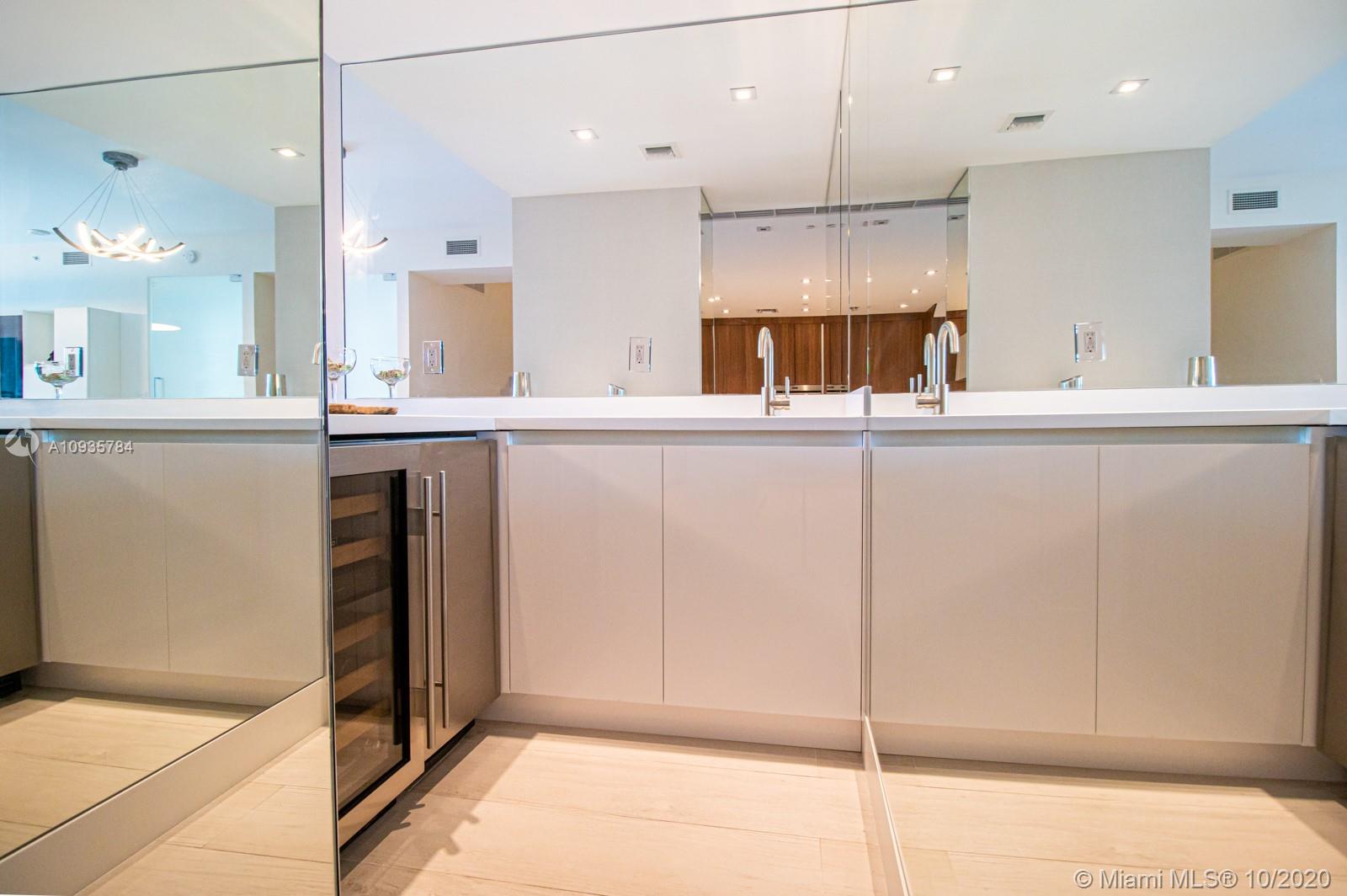 Paramount - Residential Lease