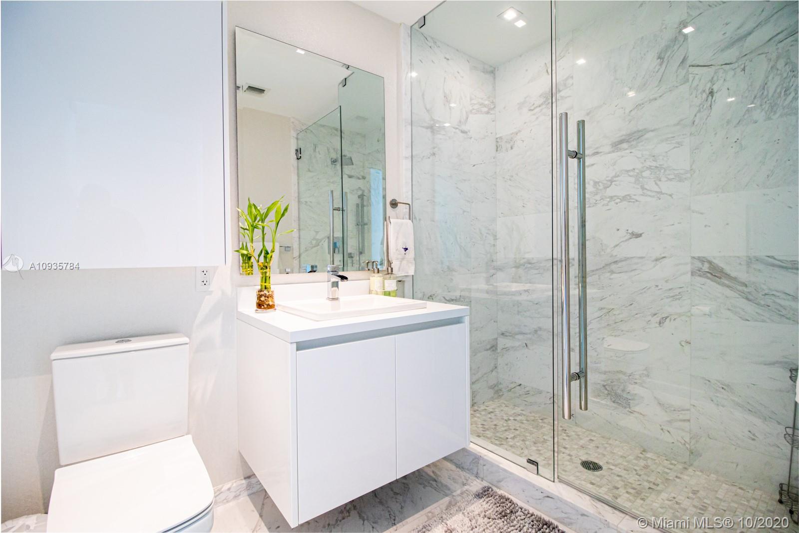 Paramount - Residential Lease