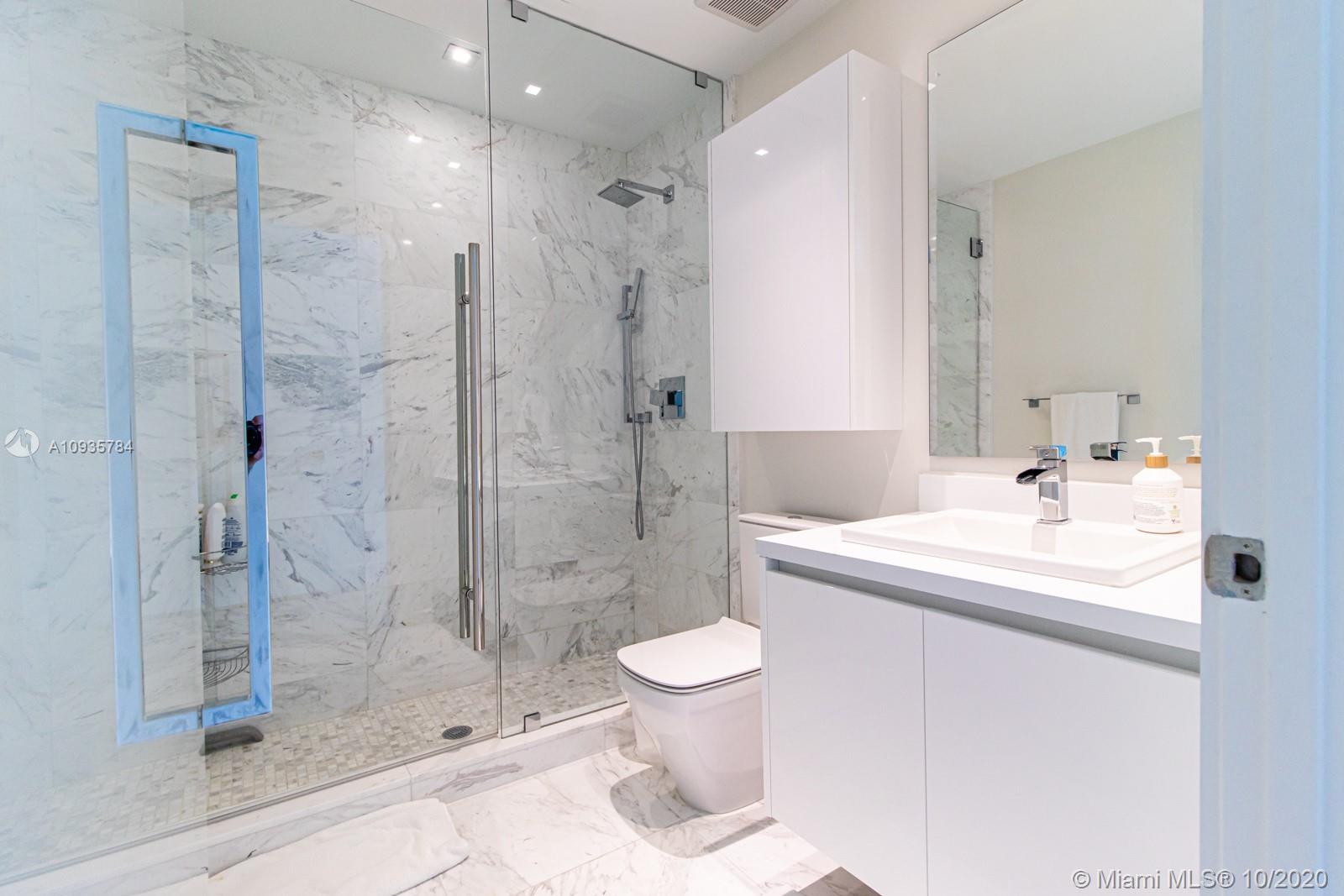 Paramount - Residential Lease