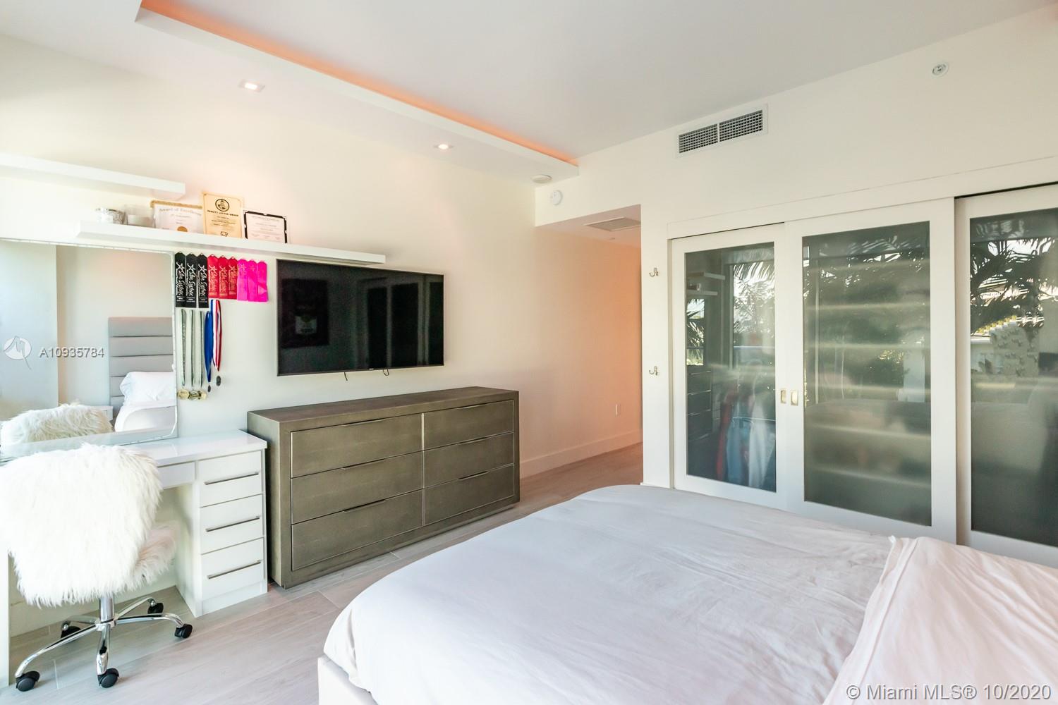 Paramount - Residential Lease