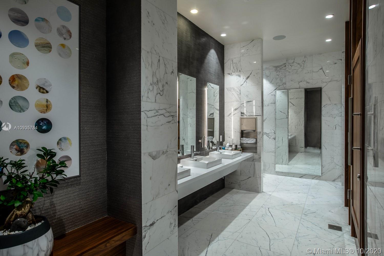 Paramount - Residential Lease