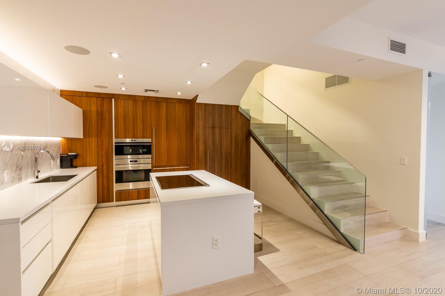 Paramount - Residential Lease