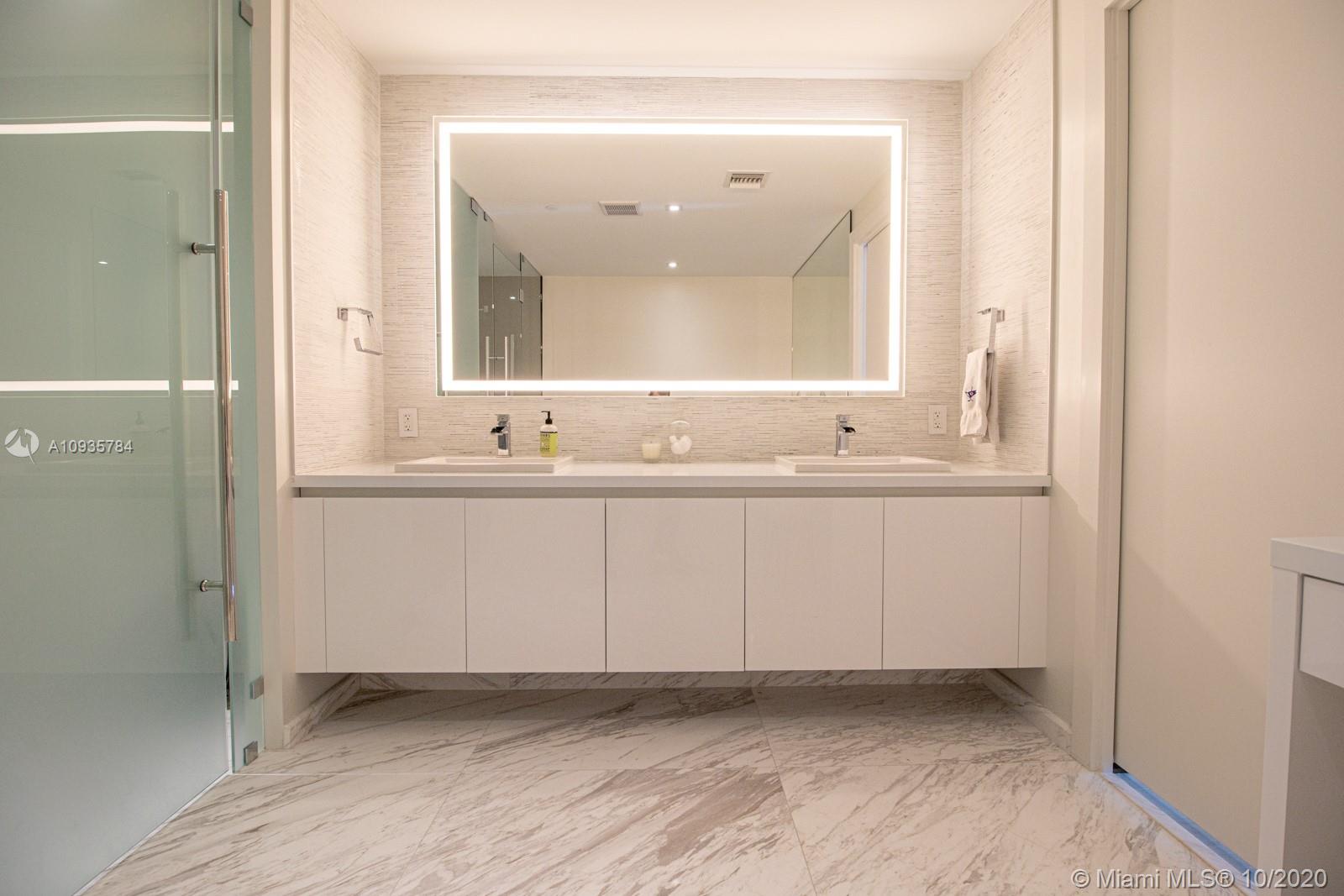 Paramount - Residential Lease