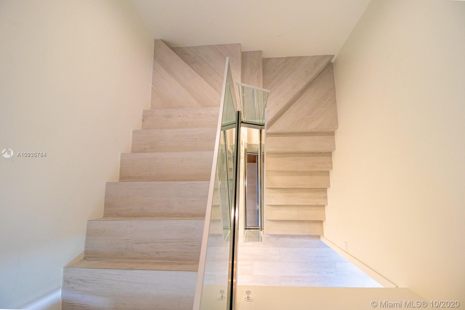 Paramount - Residential Lease