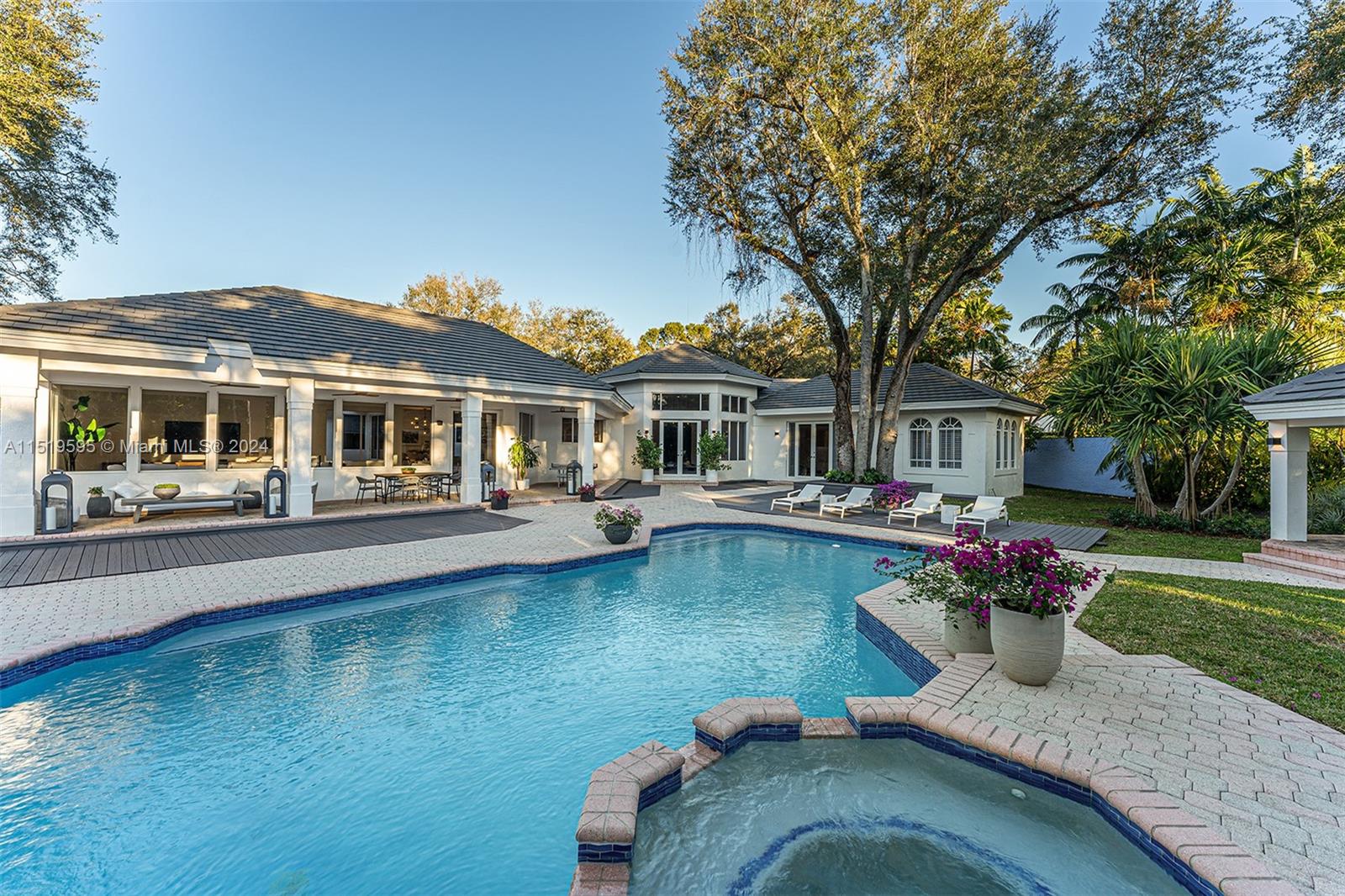 FELIX COURT RESUB - Residential