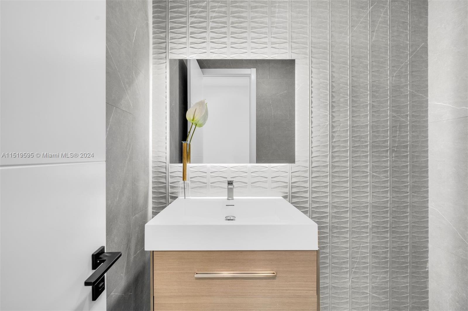 FELIX COURT RESUB - Residential