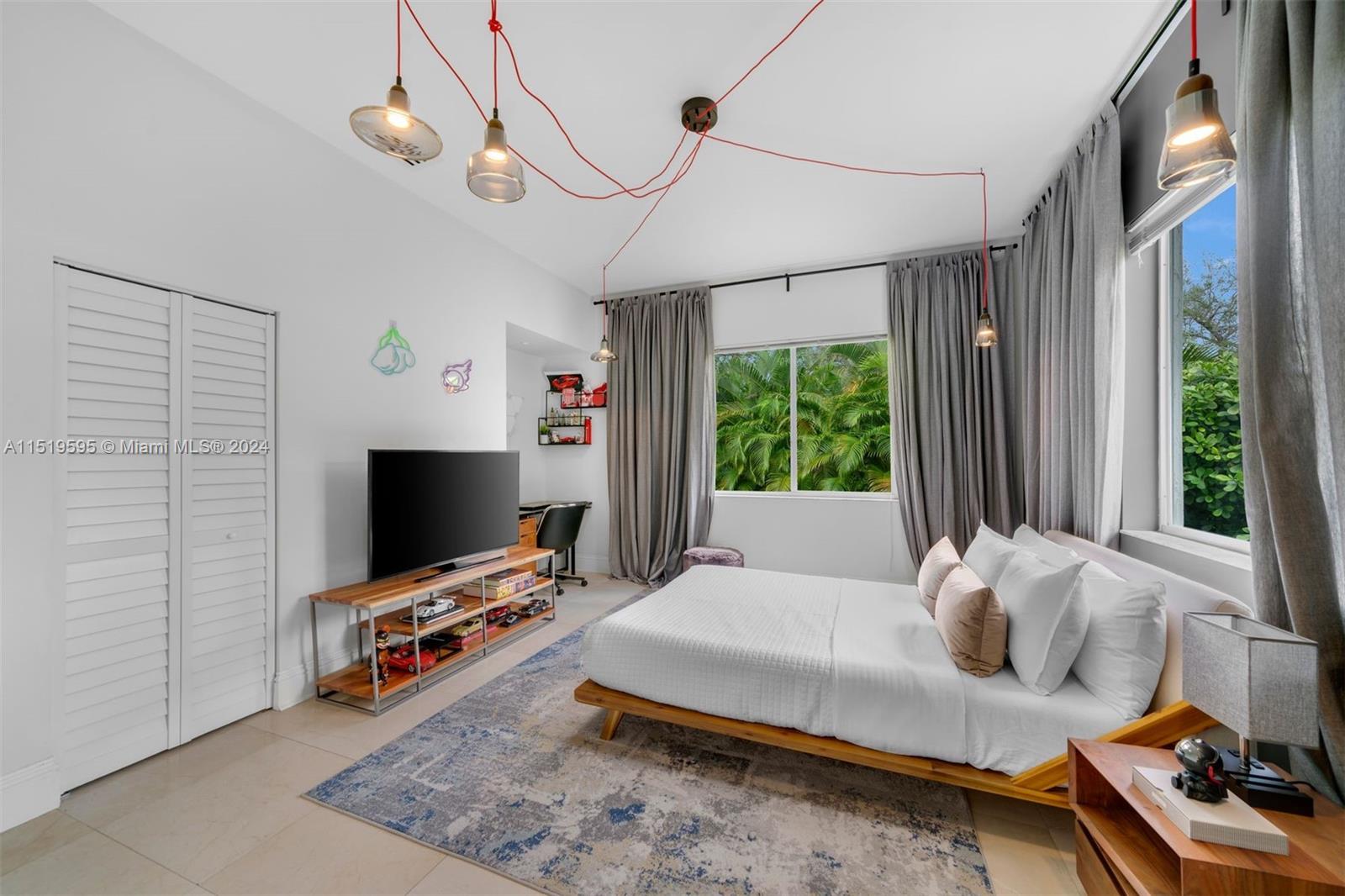 FELIX COURT RESUB - Residential