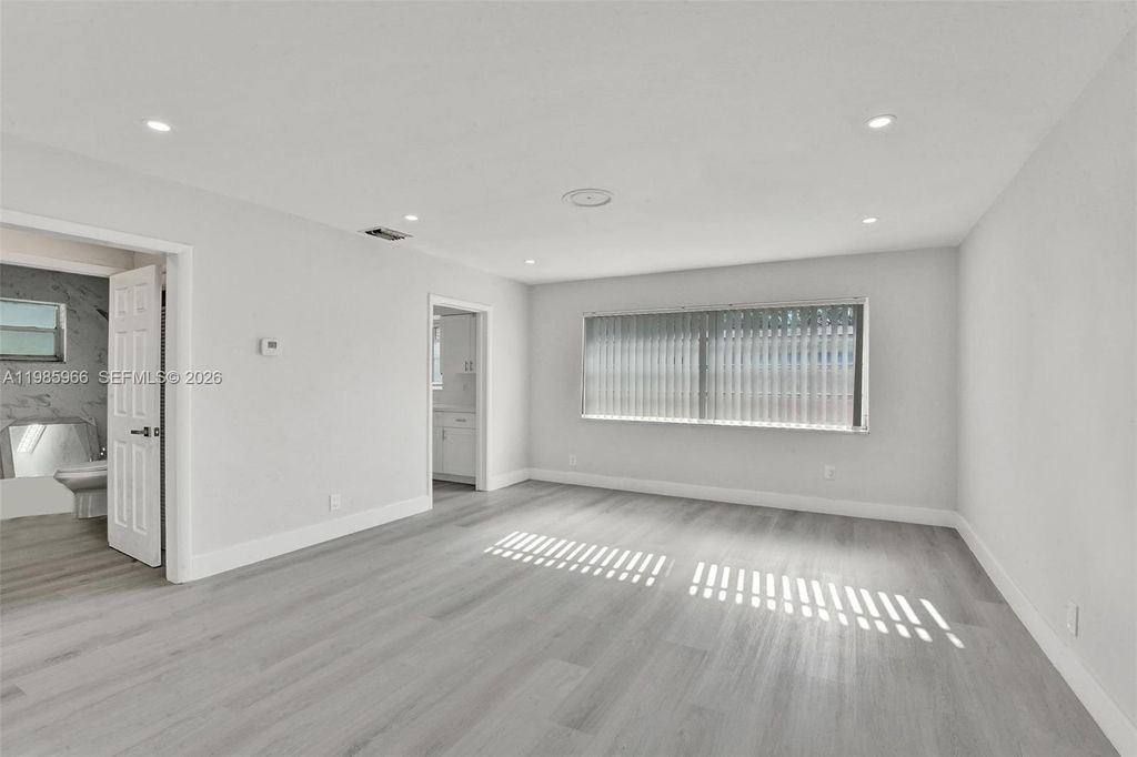 Photo of 5657 Grant St #4, Hollywood, FL 33021 (MLS # A11985966)