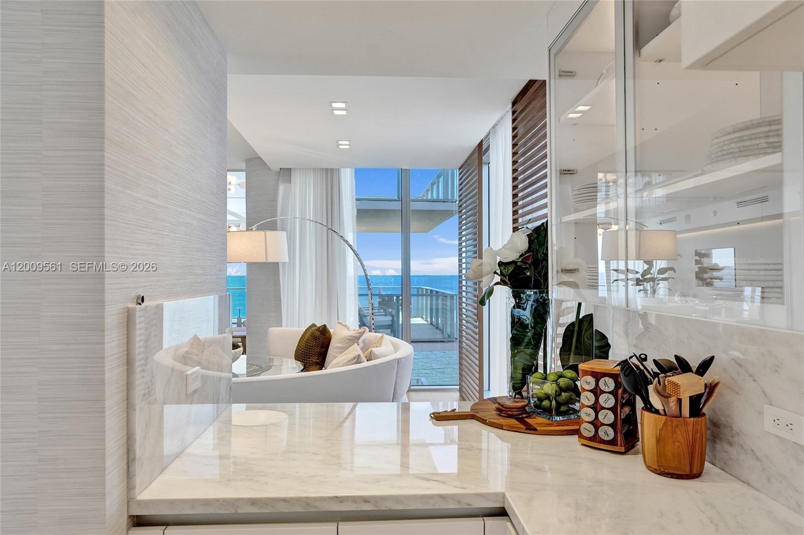 2200 FORT LAUDERDALE BEAC - Residential