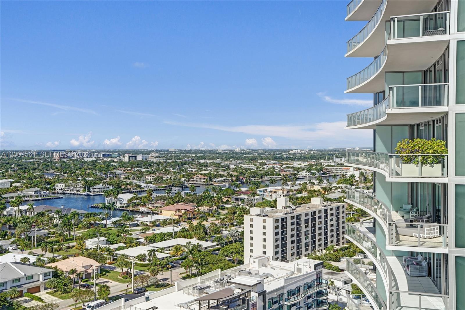 2200 FORT LAUDERDALE BEAC - Residential