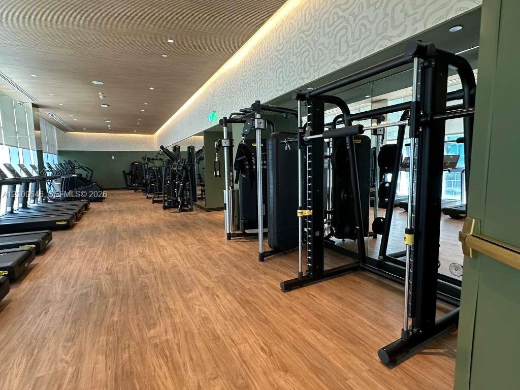 Viceroy Residence - Residential Lease