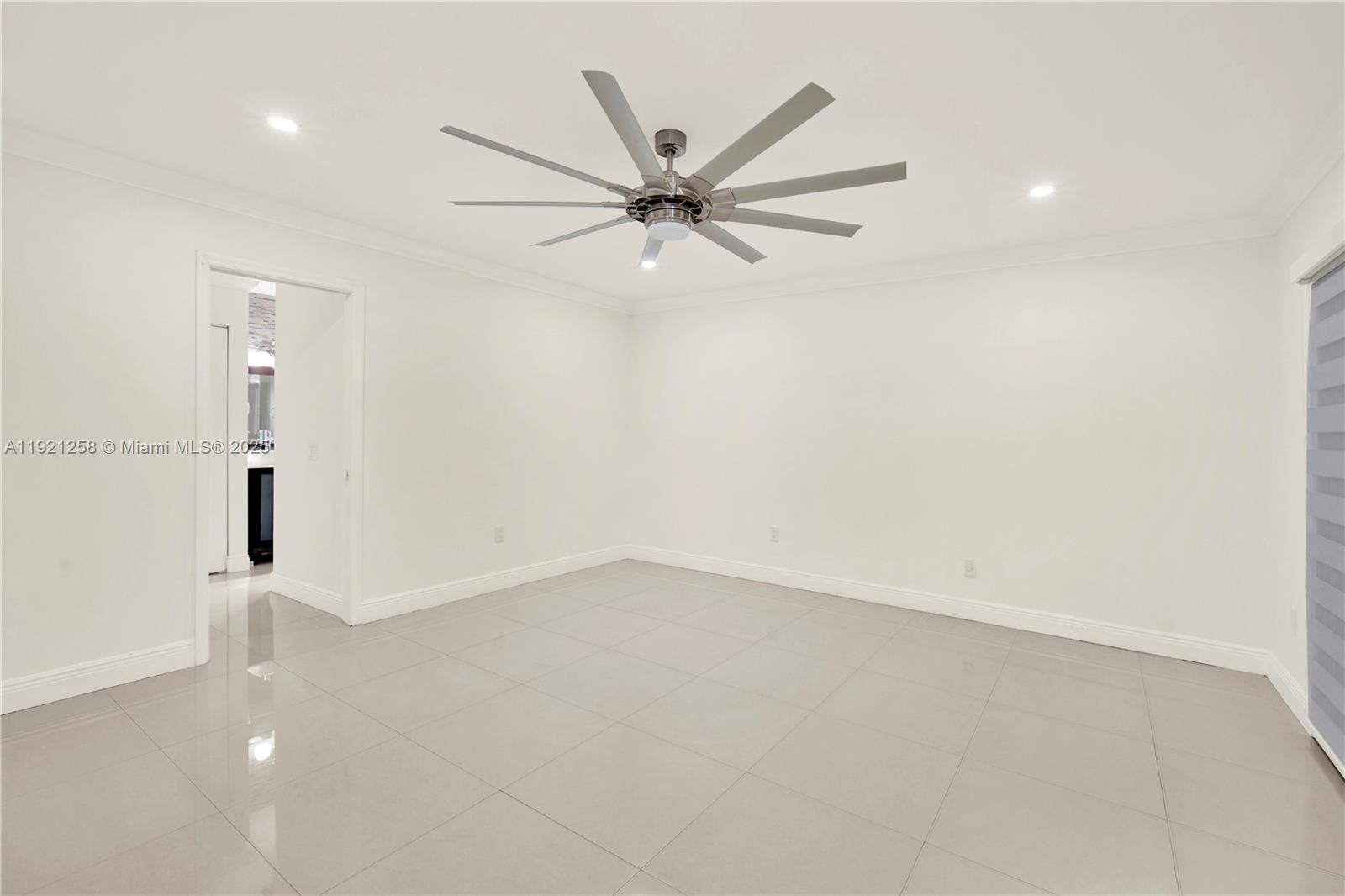 LOS ROBLES - Residential Lease