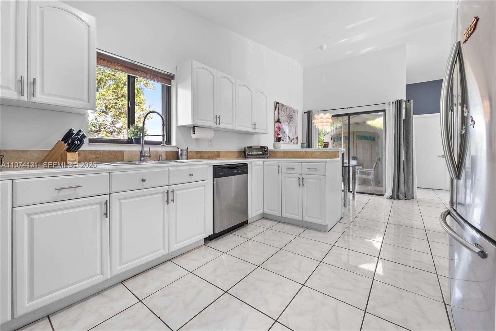 BISCAYNE VILLA HOMES SEC - Residential