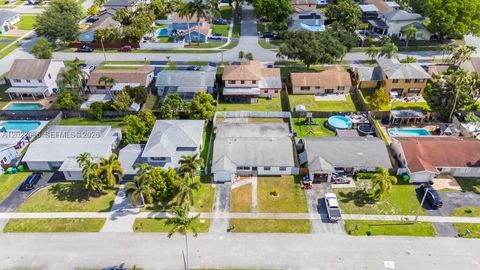 Tiny photo for 11641 NW 42nd St, Sunrise, FL 33323 (MLS # A12023086)