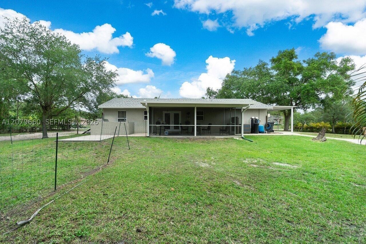 View photos, virtual tours, details... 16298 N 90th St N
