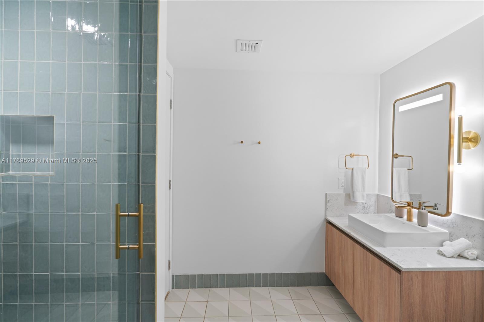 Natiivo/Gale Miami - Residential
