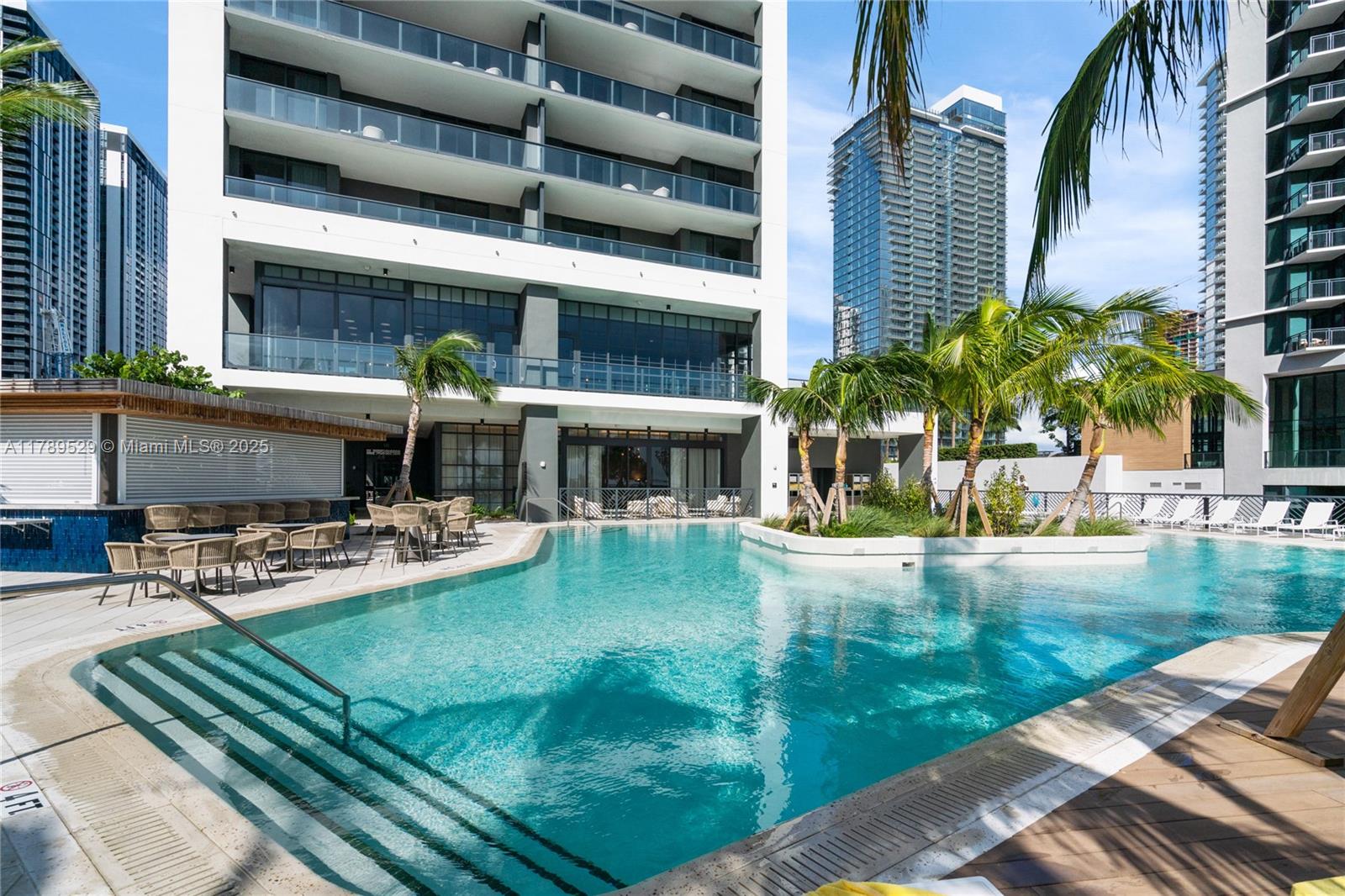 Natiivo/Gale Miami - Residential