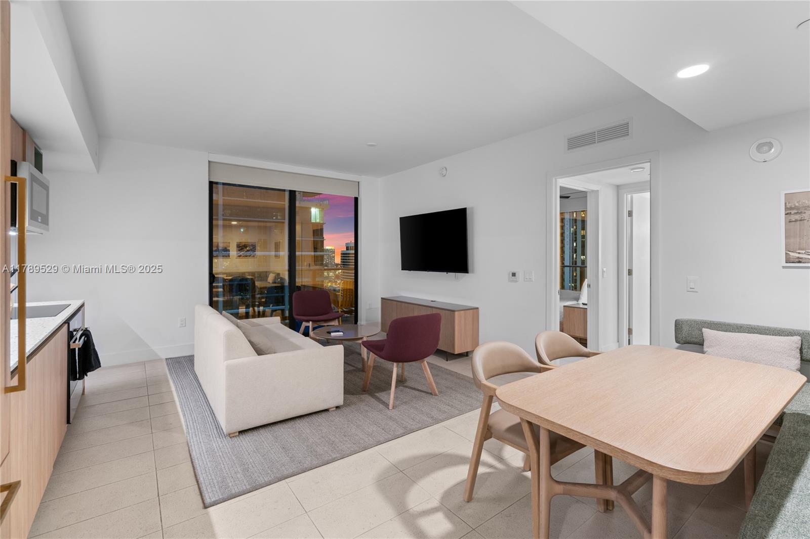 Natiivo/Gale Miami - Residential