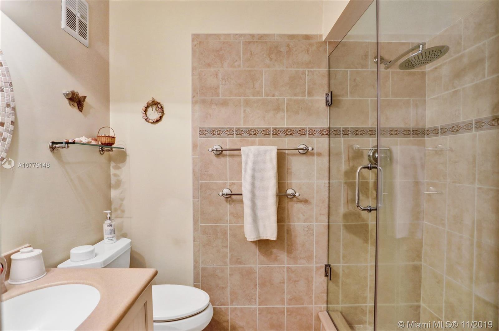 SABAL CHASE SEC 6 - Residential