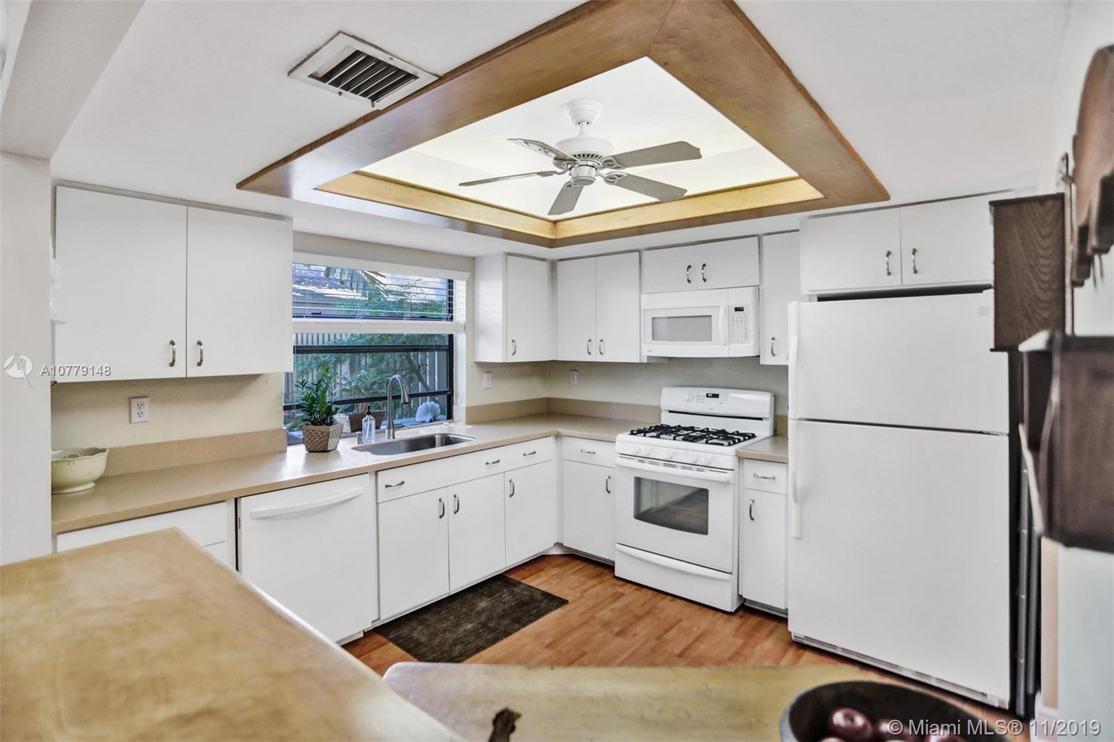 SABAL CHASE SEC 6 - Residential