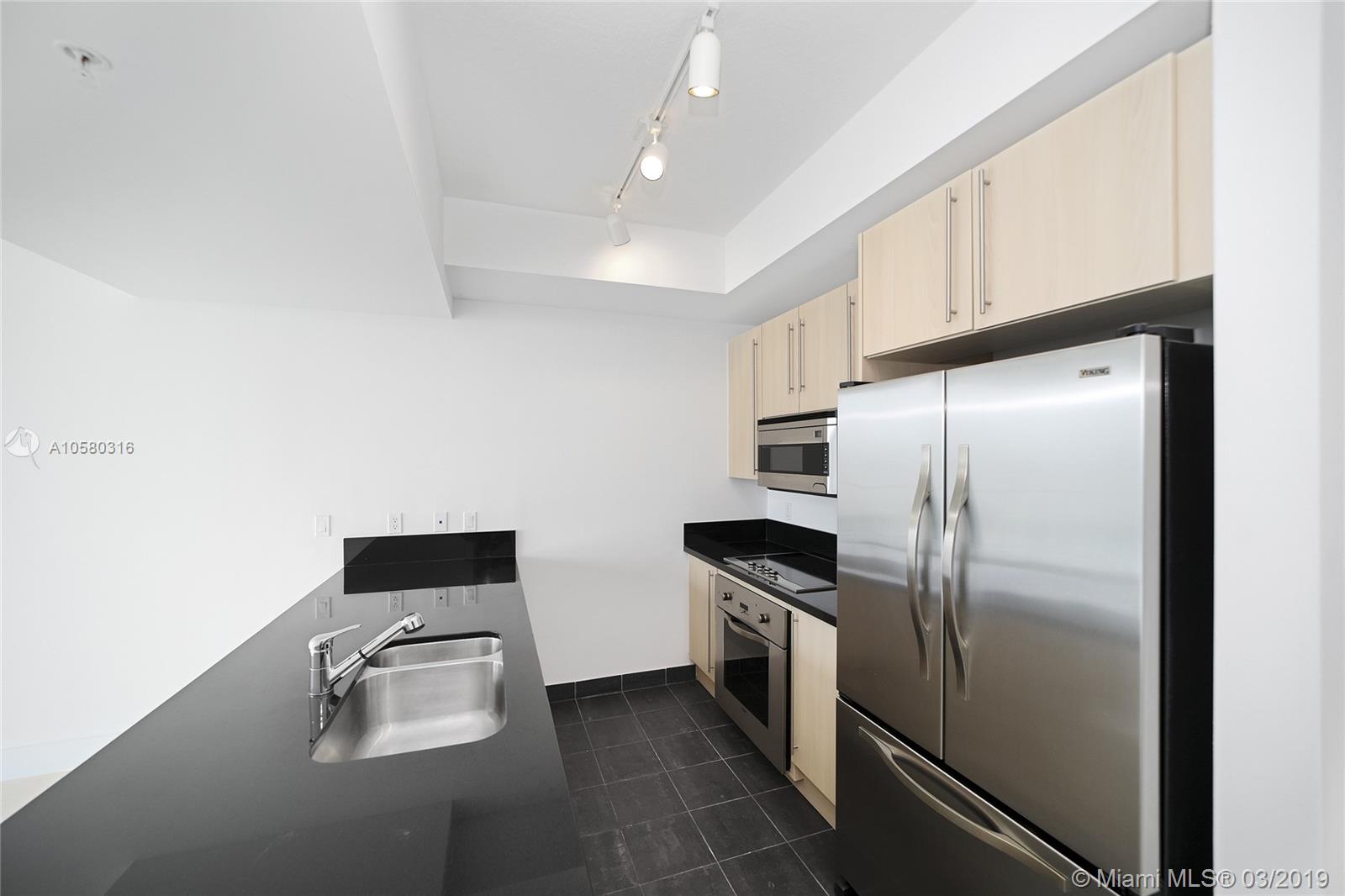 THE AXIS ON BRICKELL II C - Residential Lease