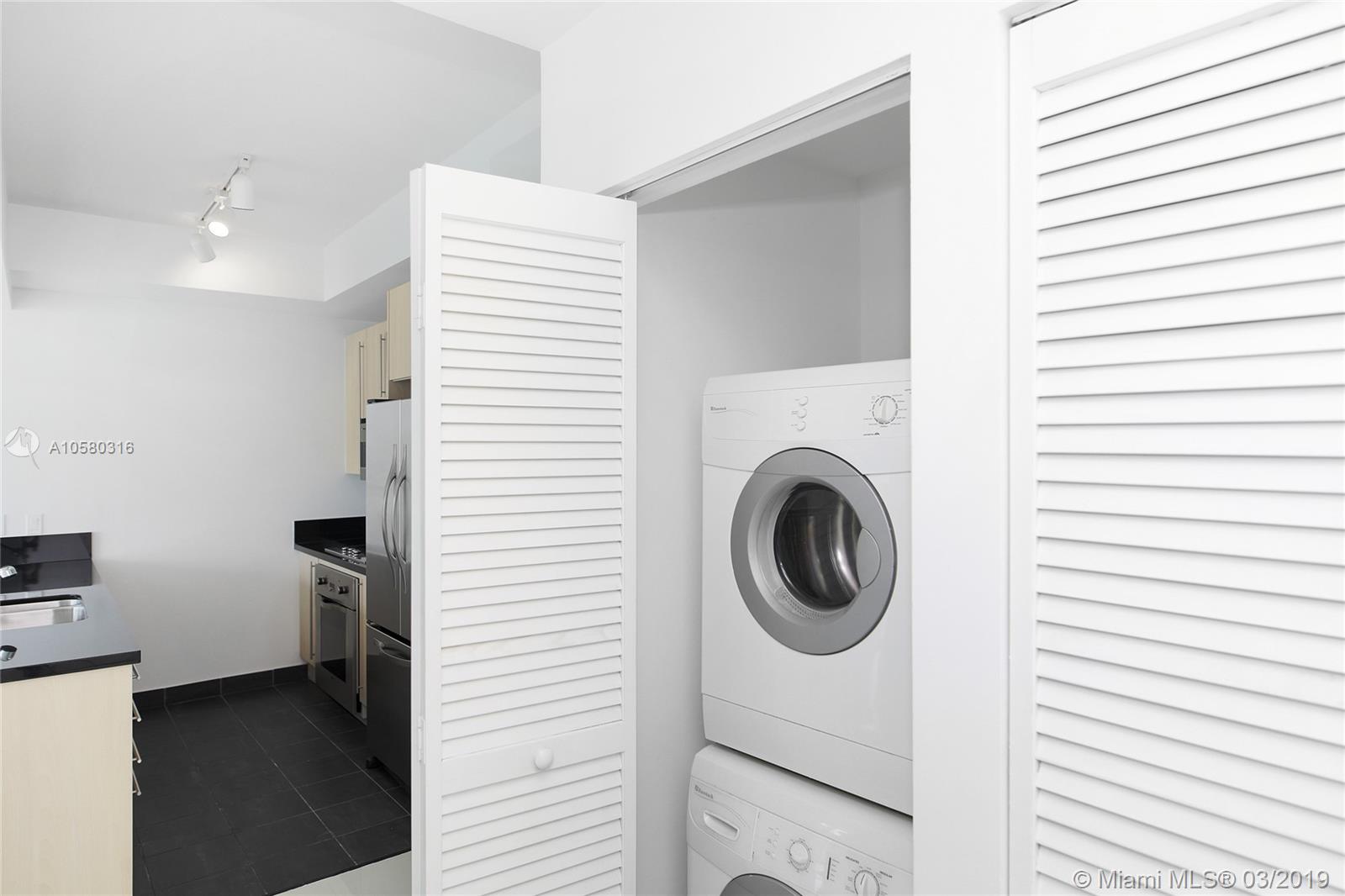 THE AXIS ON BRICKELL II C - Residential Lease