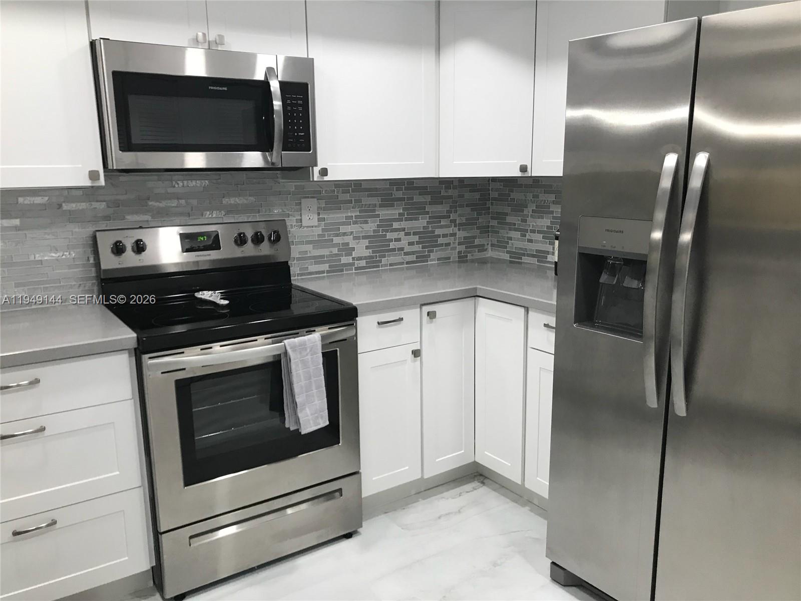 KENLAND BEND NORTH CONDO - Residential