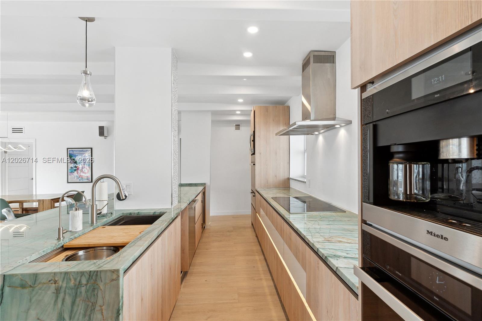 325 Ocean Dr 502