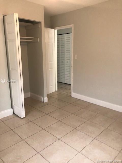 COLLIER MANOR - Residential