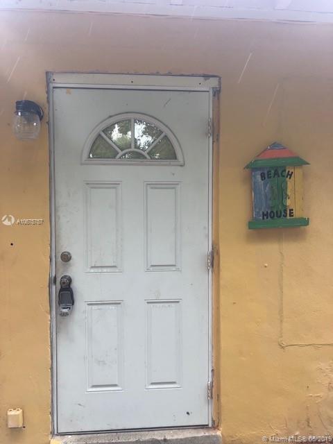 COLLIER MANOR - Residential