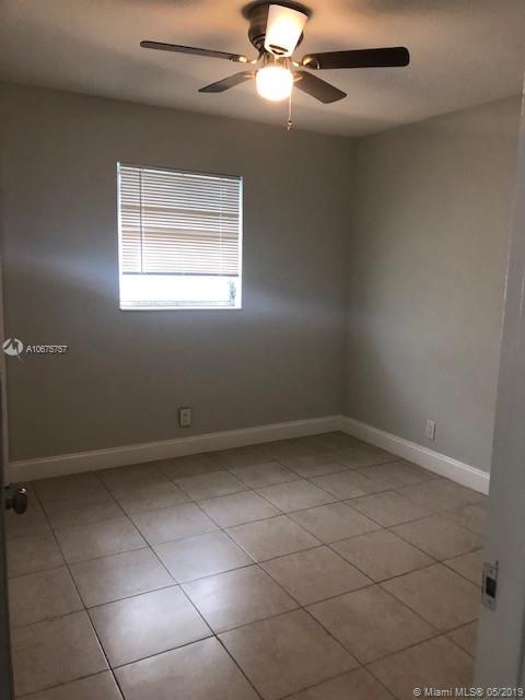 COLLIER MANOR - Residential