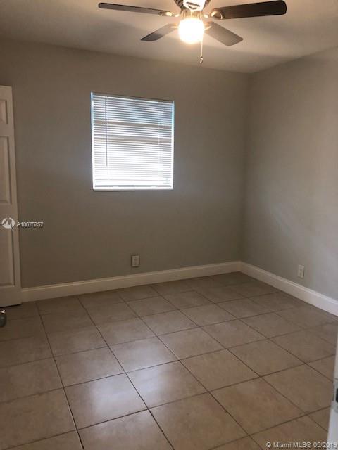 COLLIER MANOR - Residential