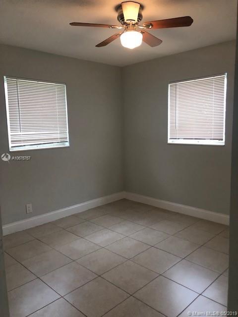 COLLIER MANOR - Residential