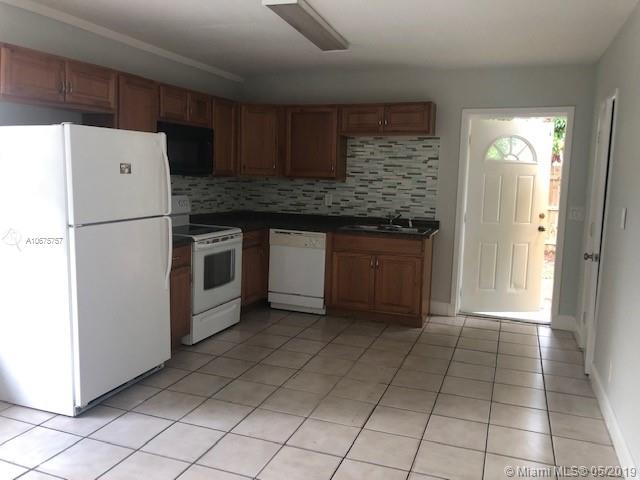 COLLIER MANOR - Residential