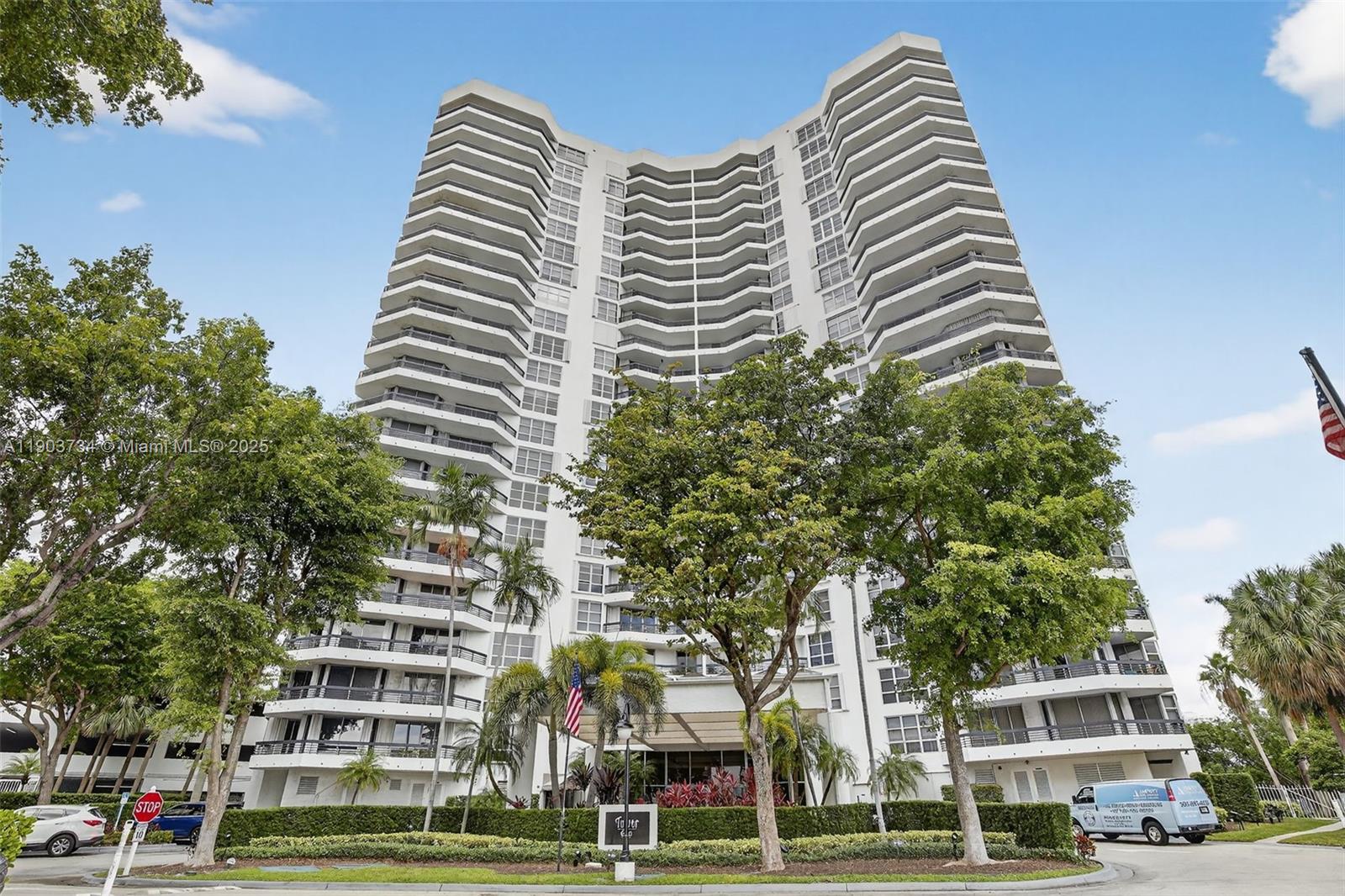 MYSTIC POINTE TOWER 600 C - Residential Lease