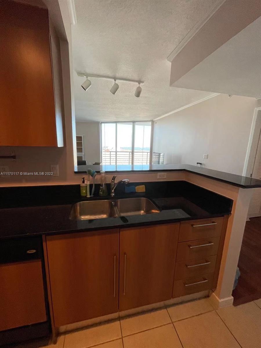 ONE MIAMI EAST CONDO - Residential Lease