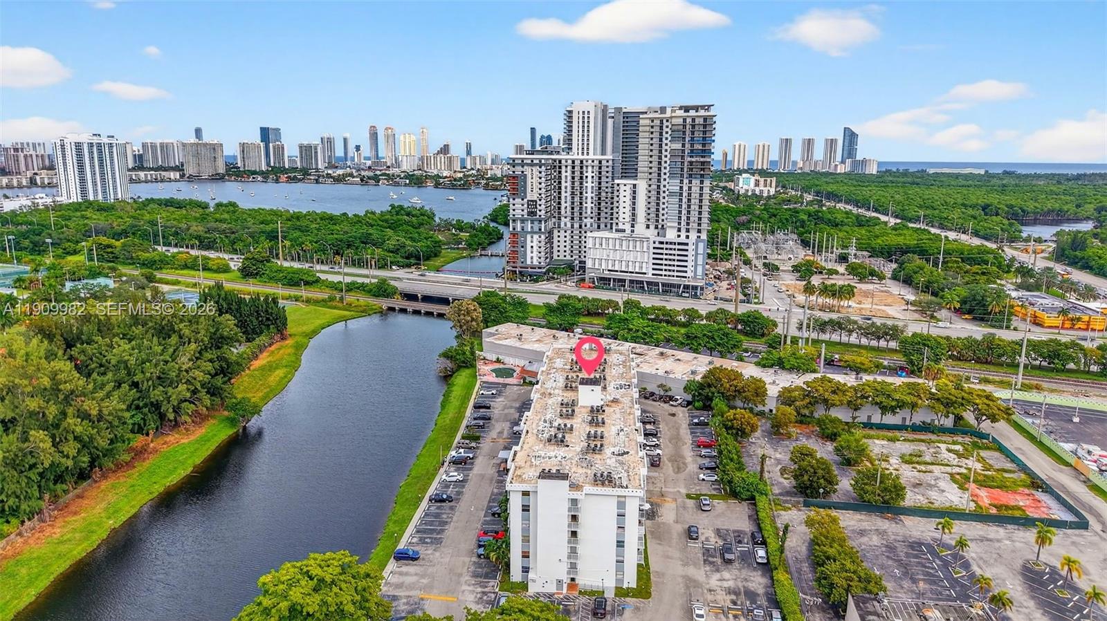 TALL TREES CONDO - Residential