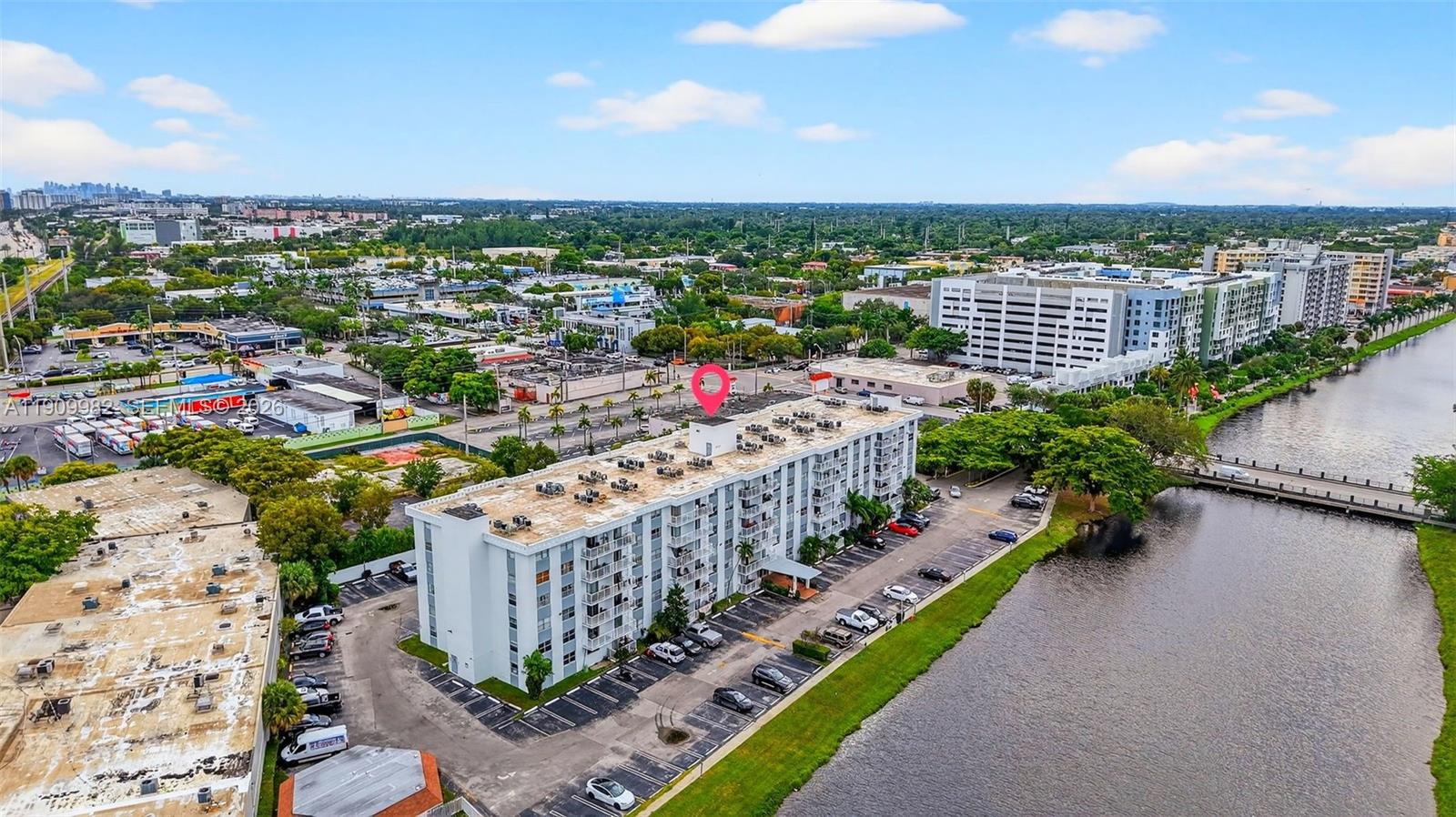 TALL TREES CONDO - Residential