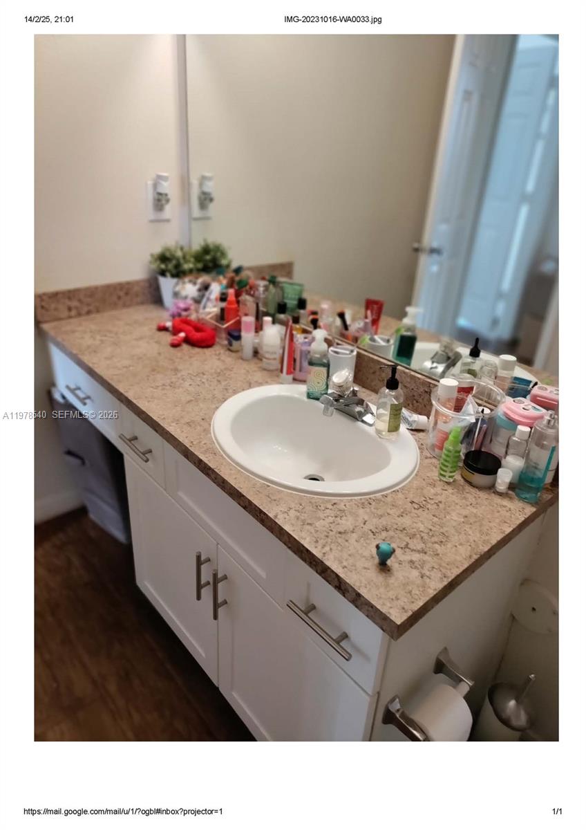 MARQUESA CONDO - Residential