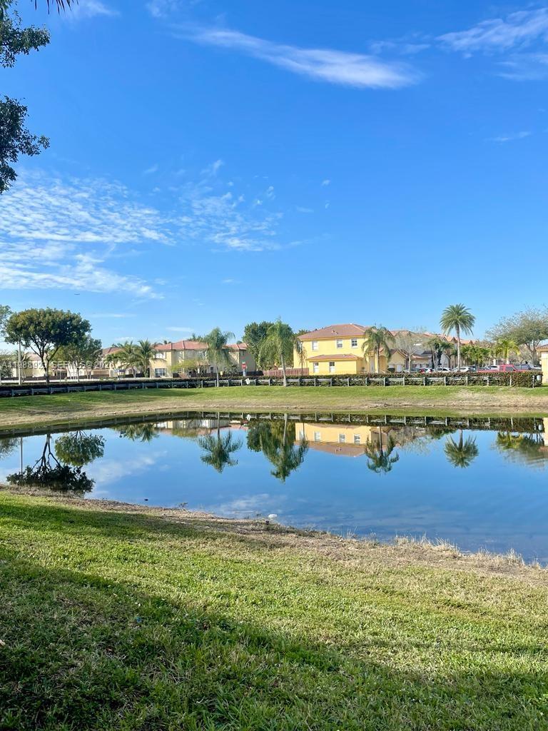 ISLANDS AT DORAL TOWNHOME - Residential Lease